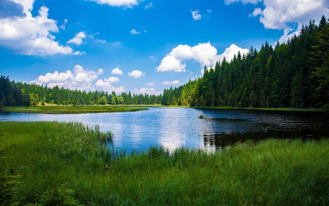 10 Popular Destinations in and around the Adirondacks