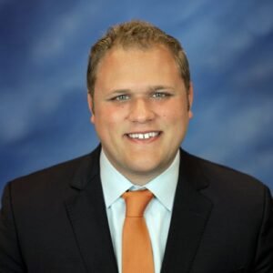 Dustin Hall