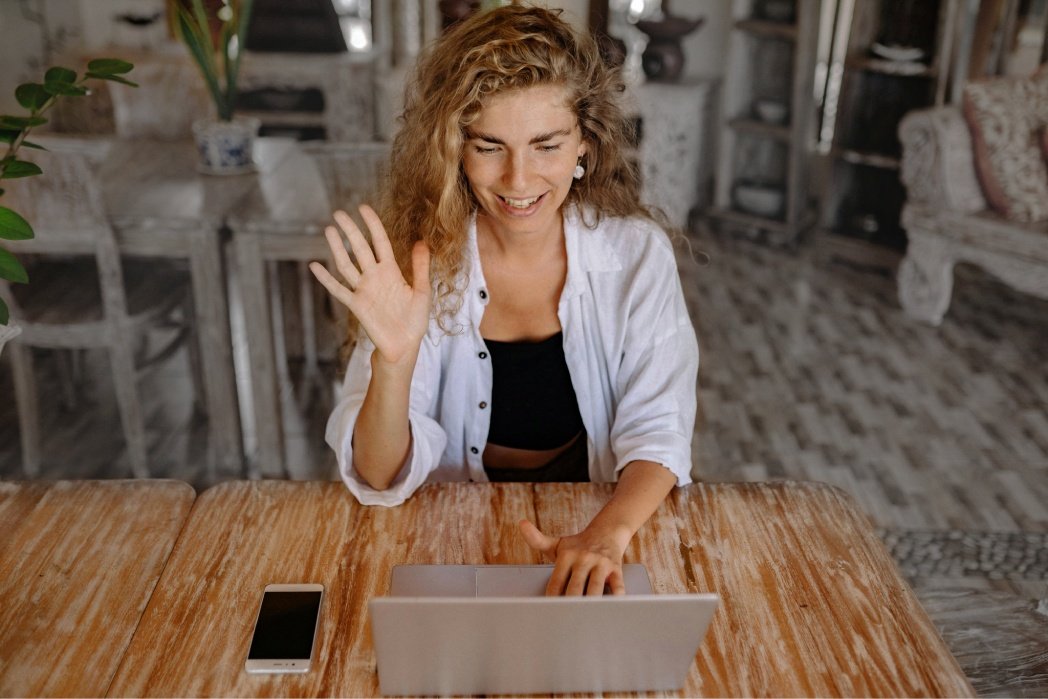 How to Write a Great Email Introduction Between Two Business Contacts-1